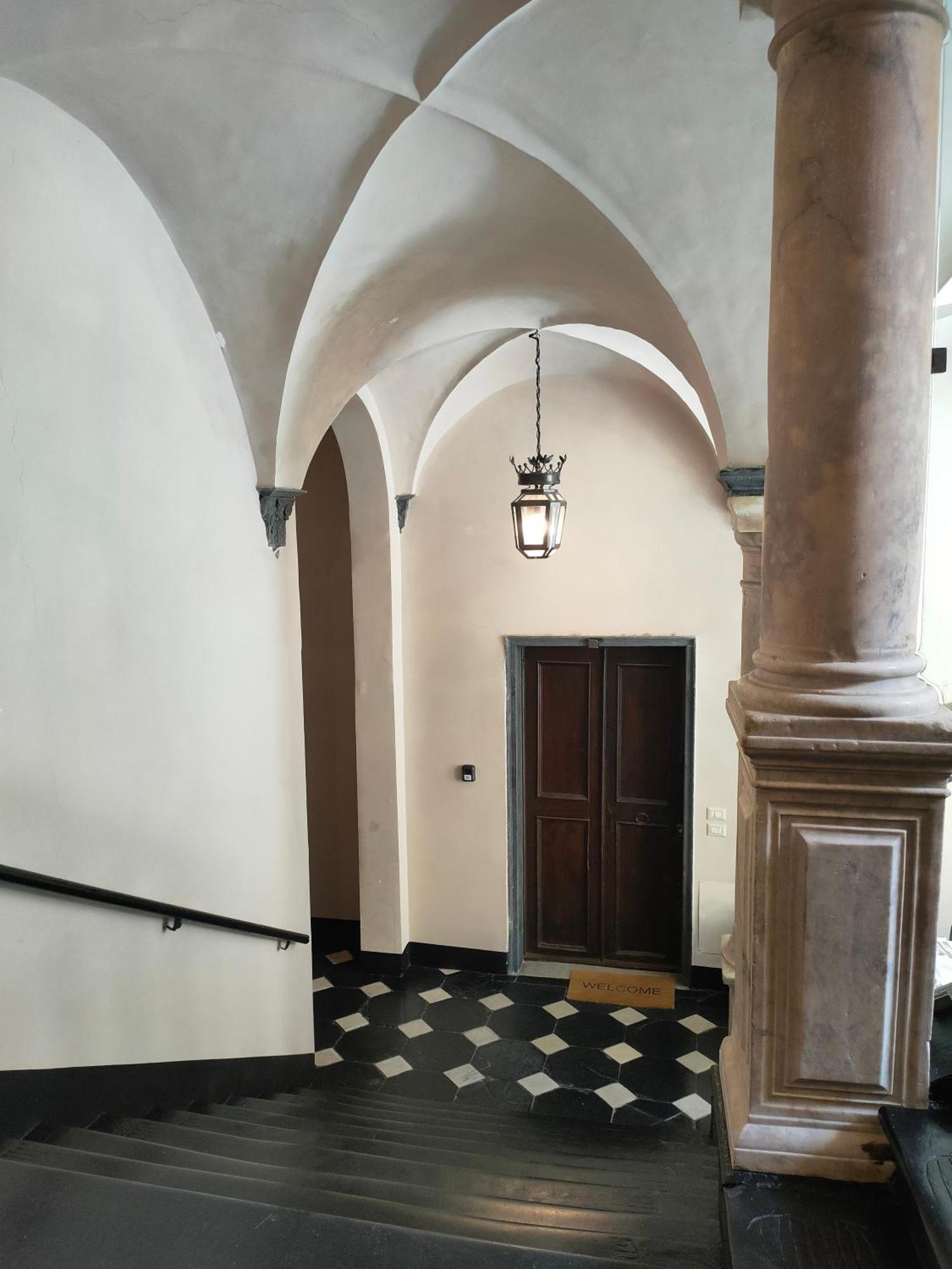Ponte Calvi Apartment Genua